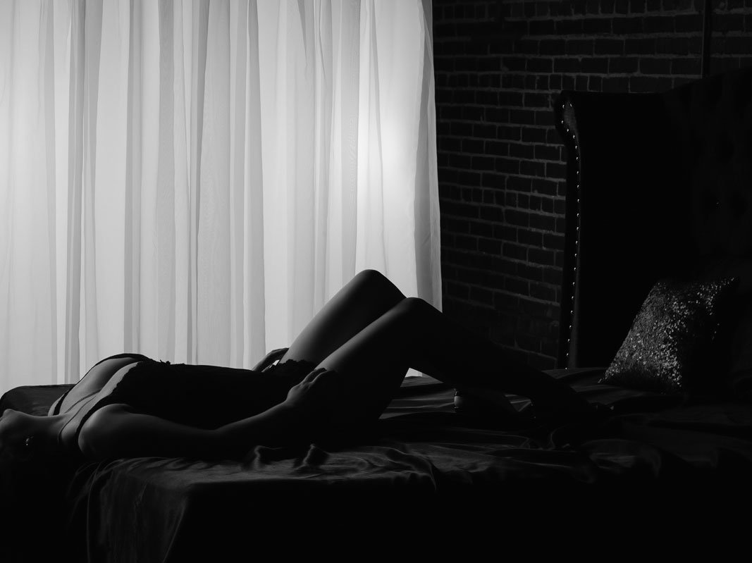 Mr. & Mrs. L's Couples Boudoir Session