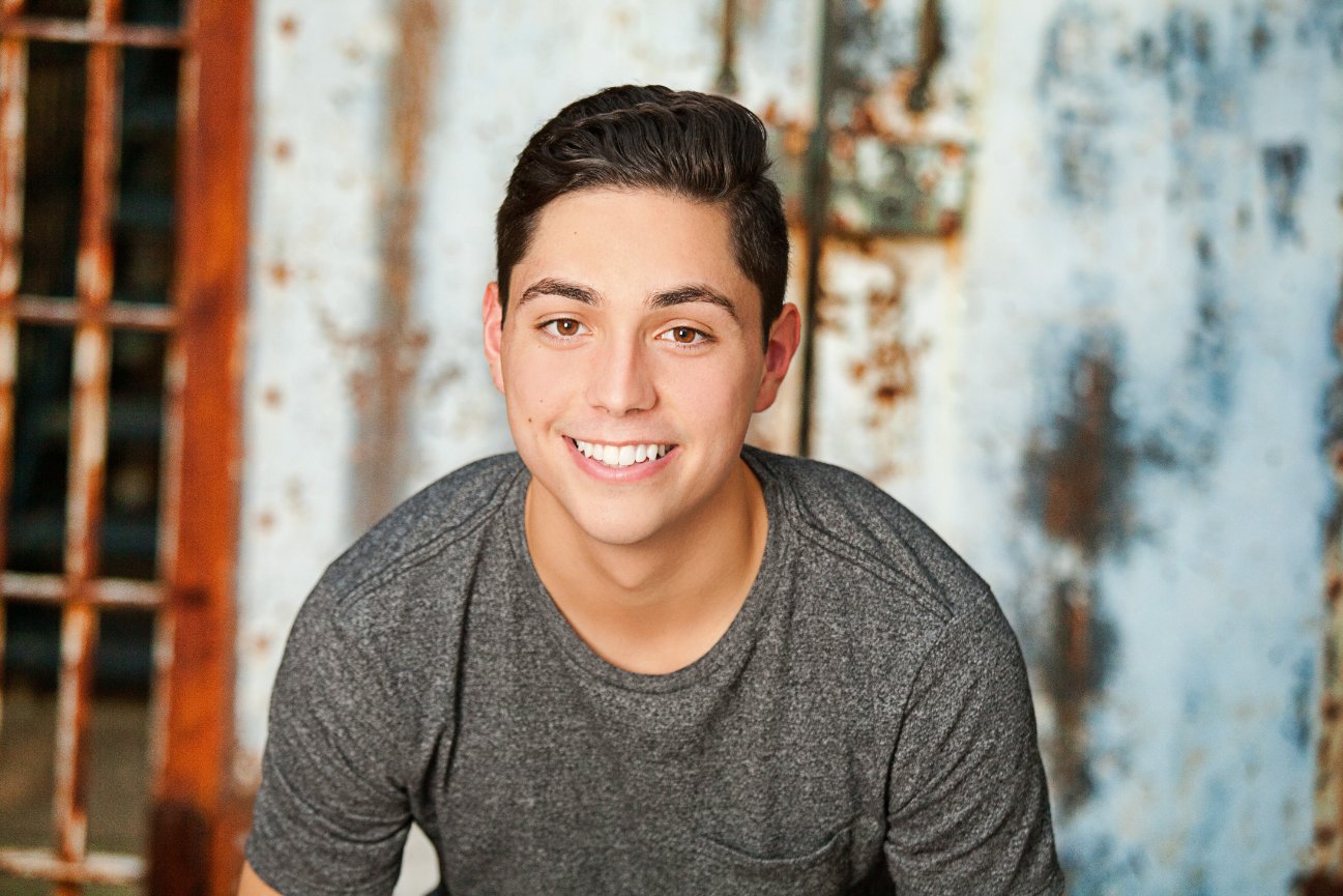 MINI LOCATION SESSION