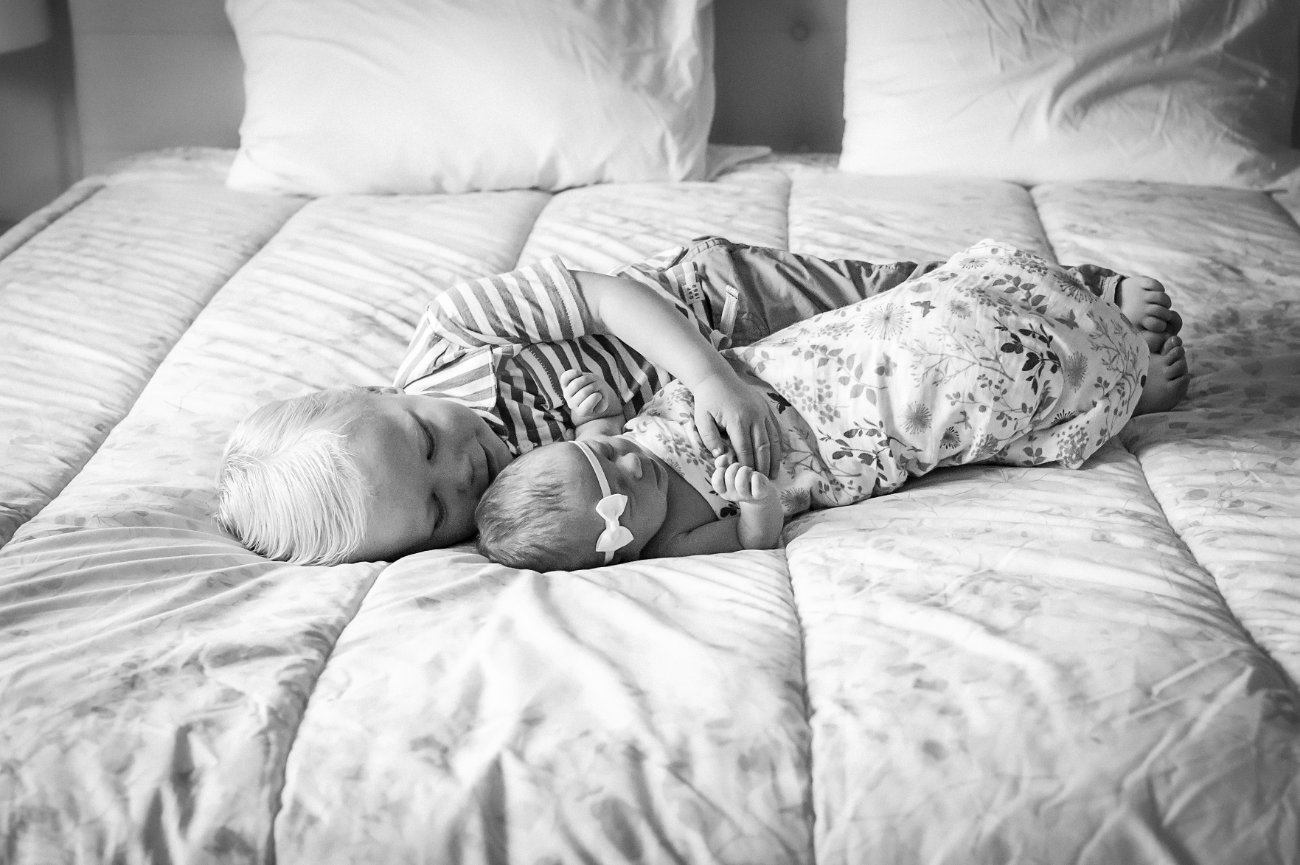 burnsville newborn photographer { rory }