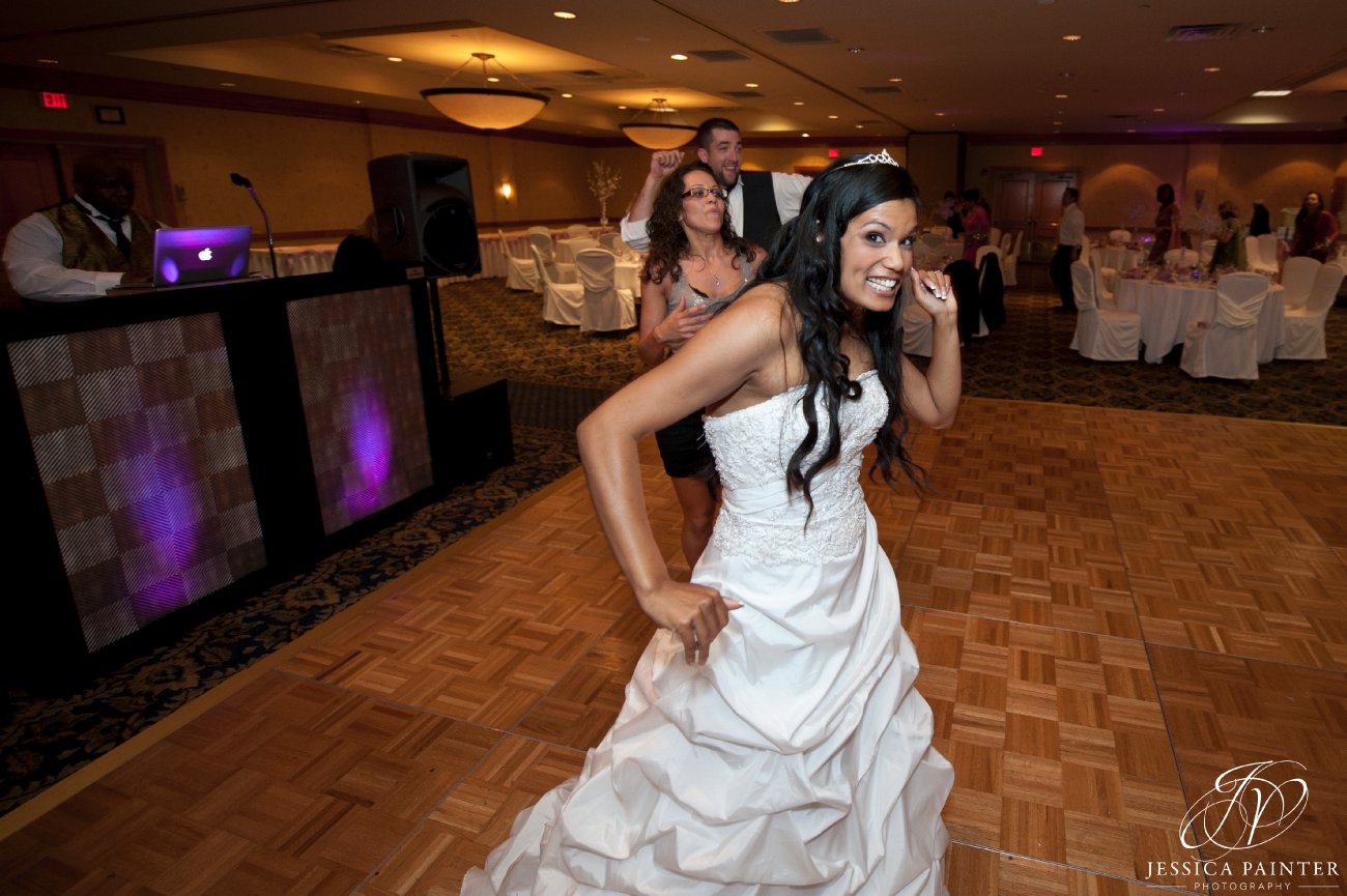 albany wedding, schenectady wedding, reception detail shots, bride dancing