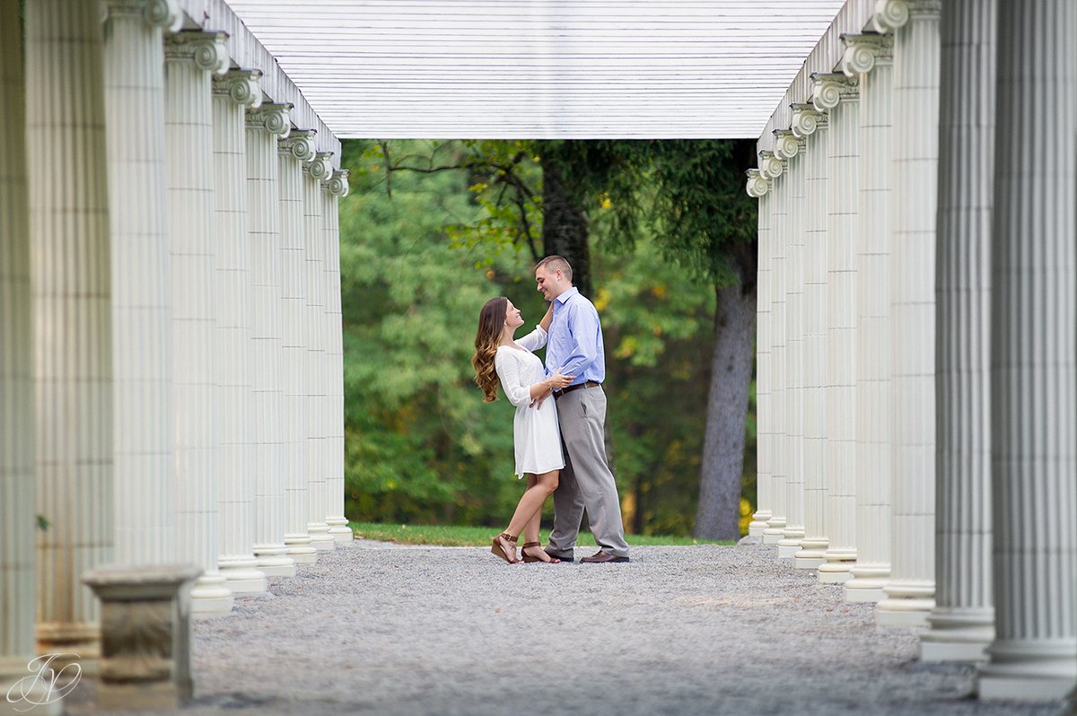 engagement photos in yaddo gardens saratoga springs ny