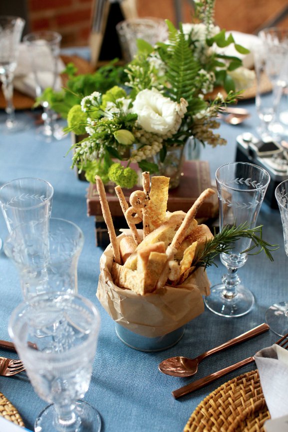 eat, drink & be merry