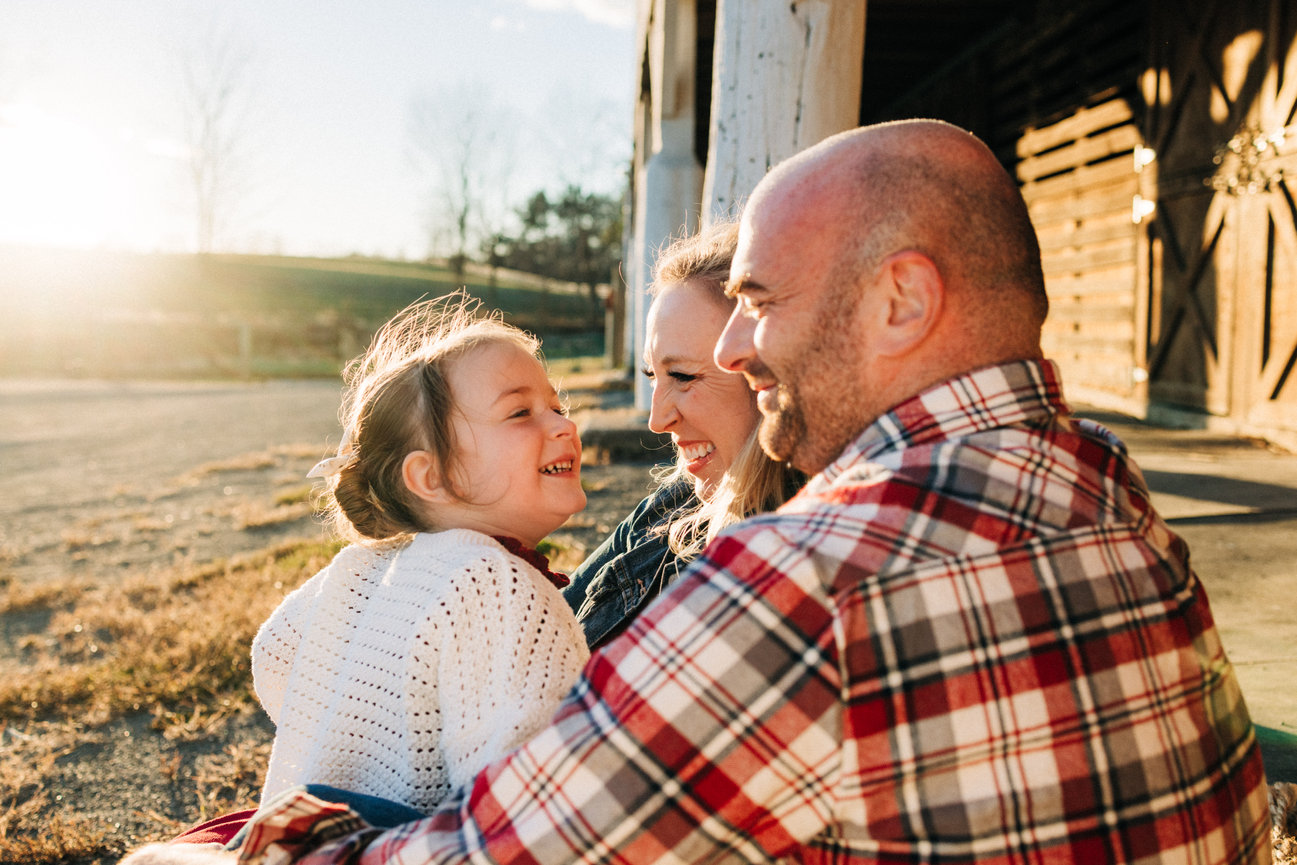 Where to do Family Photos in the Summer in Northern Virginia