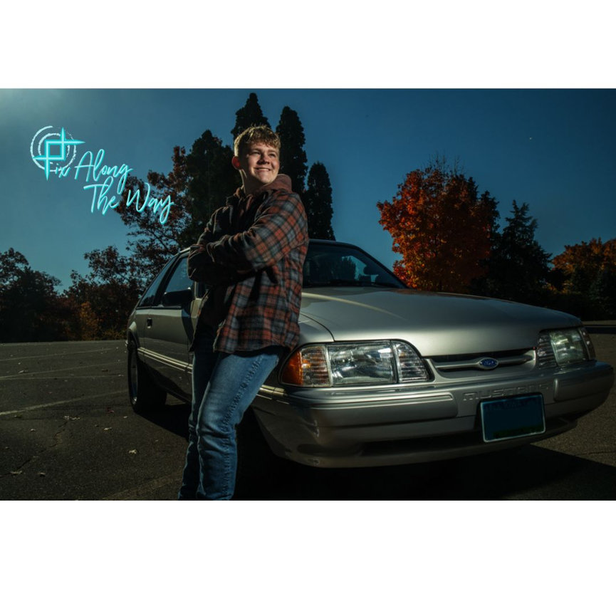 Clinton Iowa Senior Pictures, Pix Along The Way, Greg, Prince of Peace