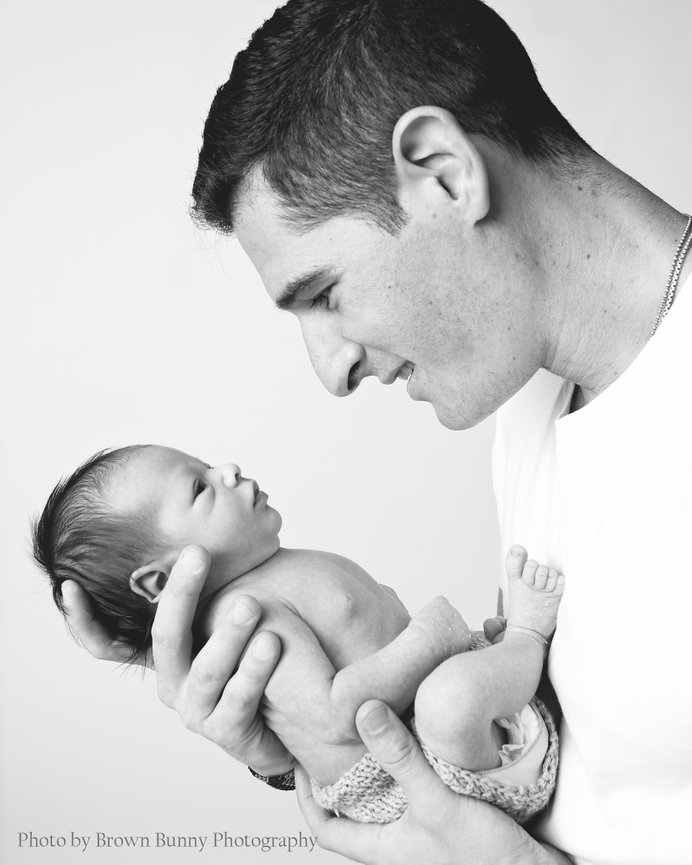 5 Tips for Stress-Free Family Photos with Toddlers (Yes, It's Possible!)