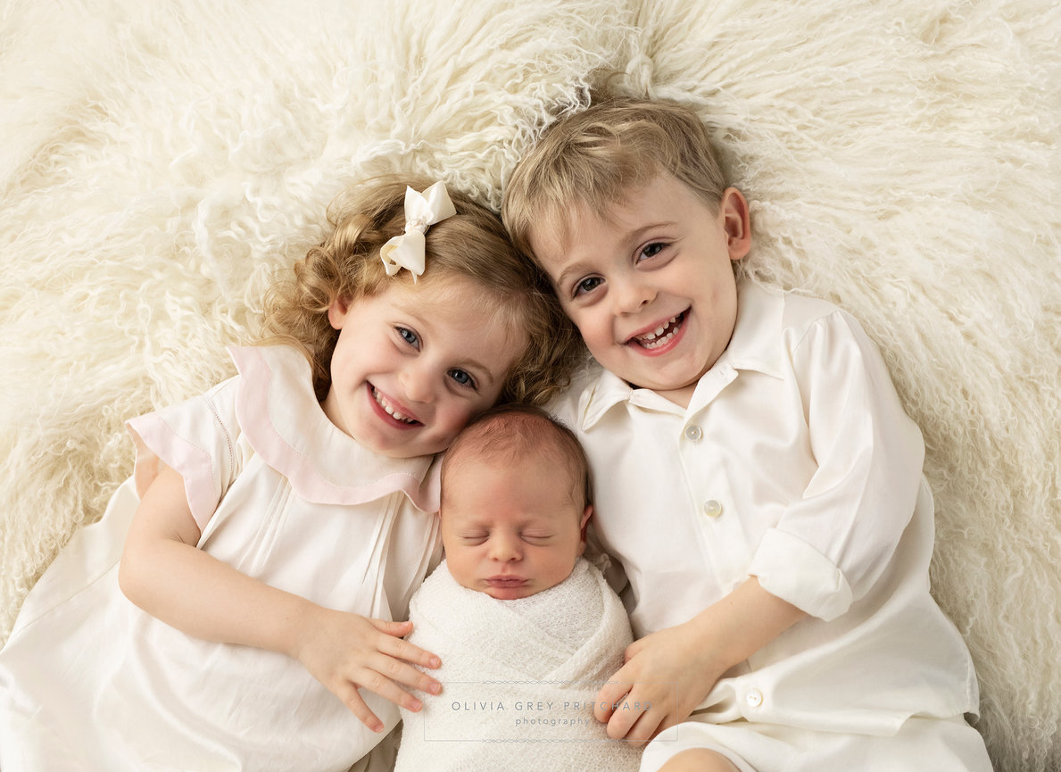 Multi-Generation Family Portraits: a Not-to-Miss Experience!