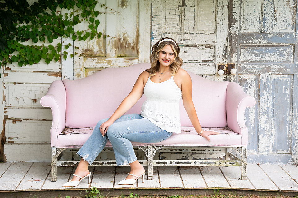 Kacie-Carrollton-Class of 2025-Senior-Pictures-Birch Run-Michigan-Photographer