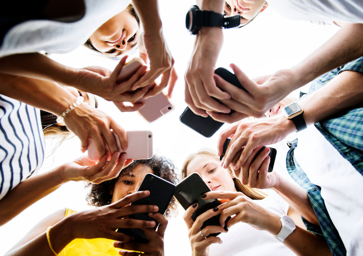 Clarity Content: Why Brands Stall Without a Narrative Spine