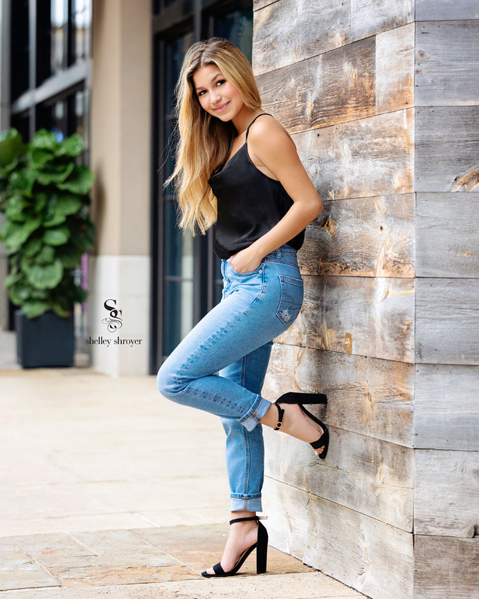 High School Senior Portraits Class of 2026! {Austin Texas Photographer}