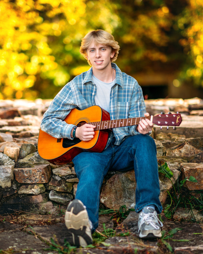 Deep Run High School Senior Portraits at the University of Richmond