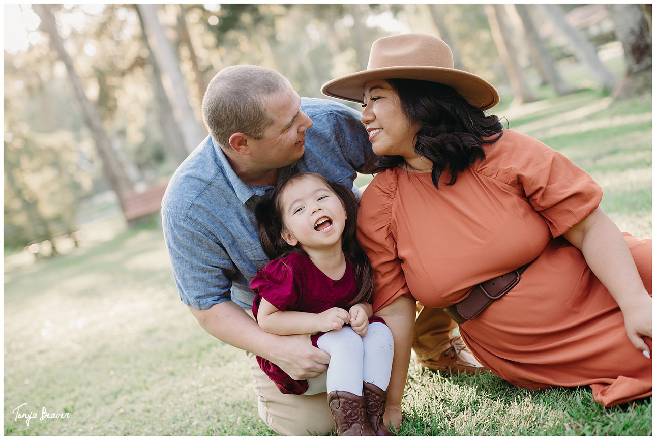 Vintage car couples shoot