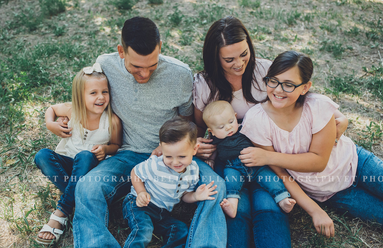 Taylor Family Family Photos in Salmon Idaho Family Photographer