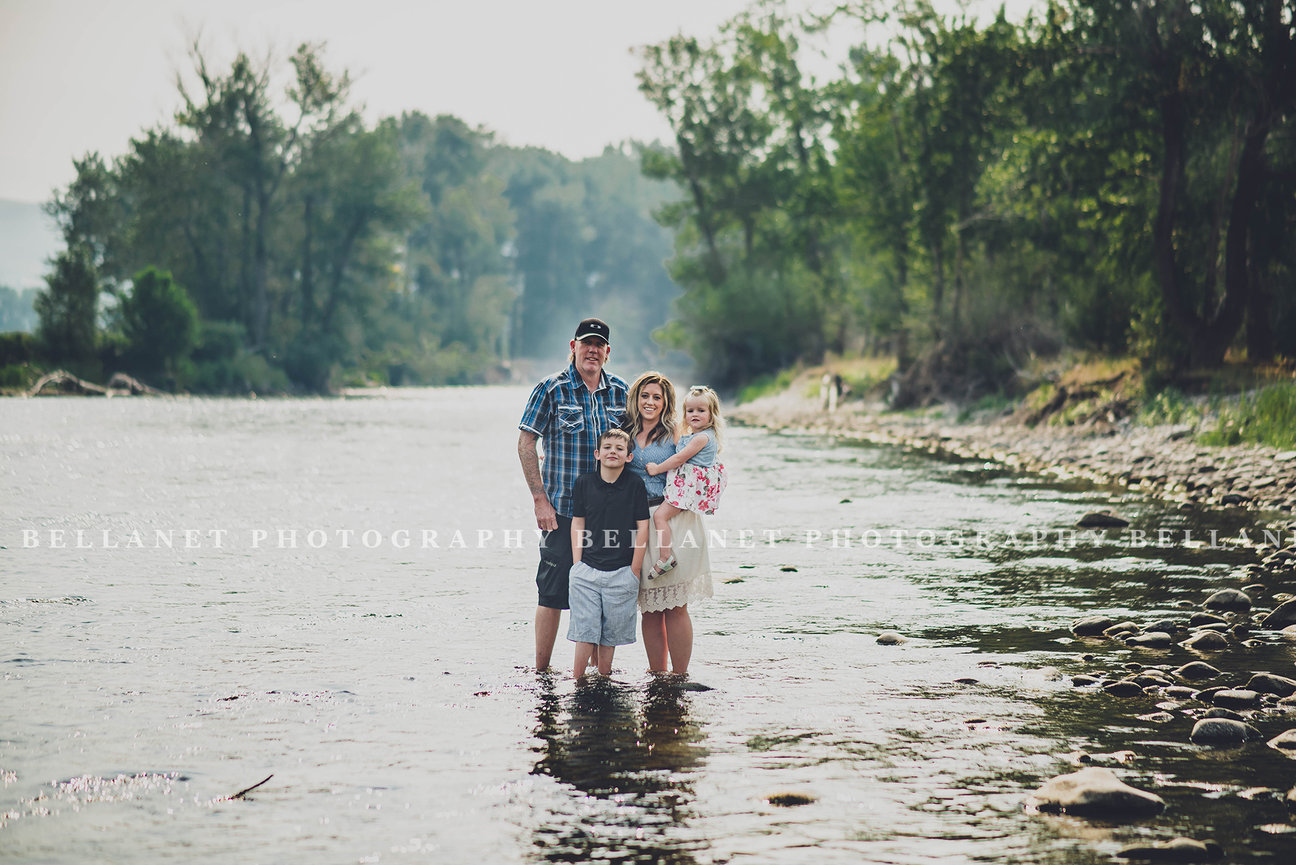 Taylor Family Family Photos in Salmon Idaho Family Photographer