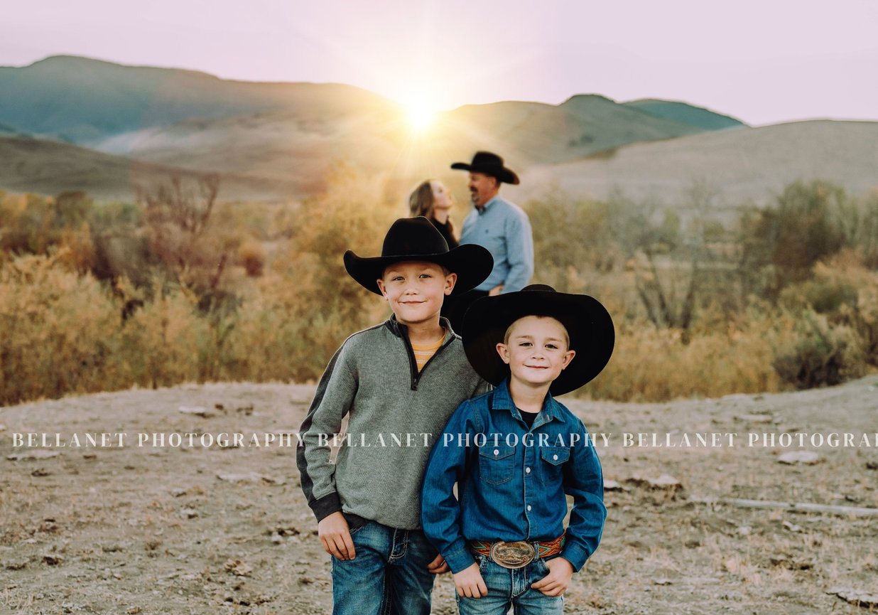 Johnson Family Challis Idaho Family Photographer