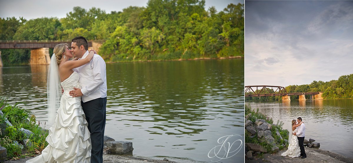 Waters Edge Lighthouse, schenectady rose garden, Schenectady Wedding Photographer, bride and groom sunset