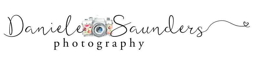 Daniele Saunders Photography Logo