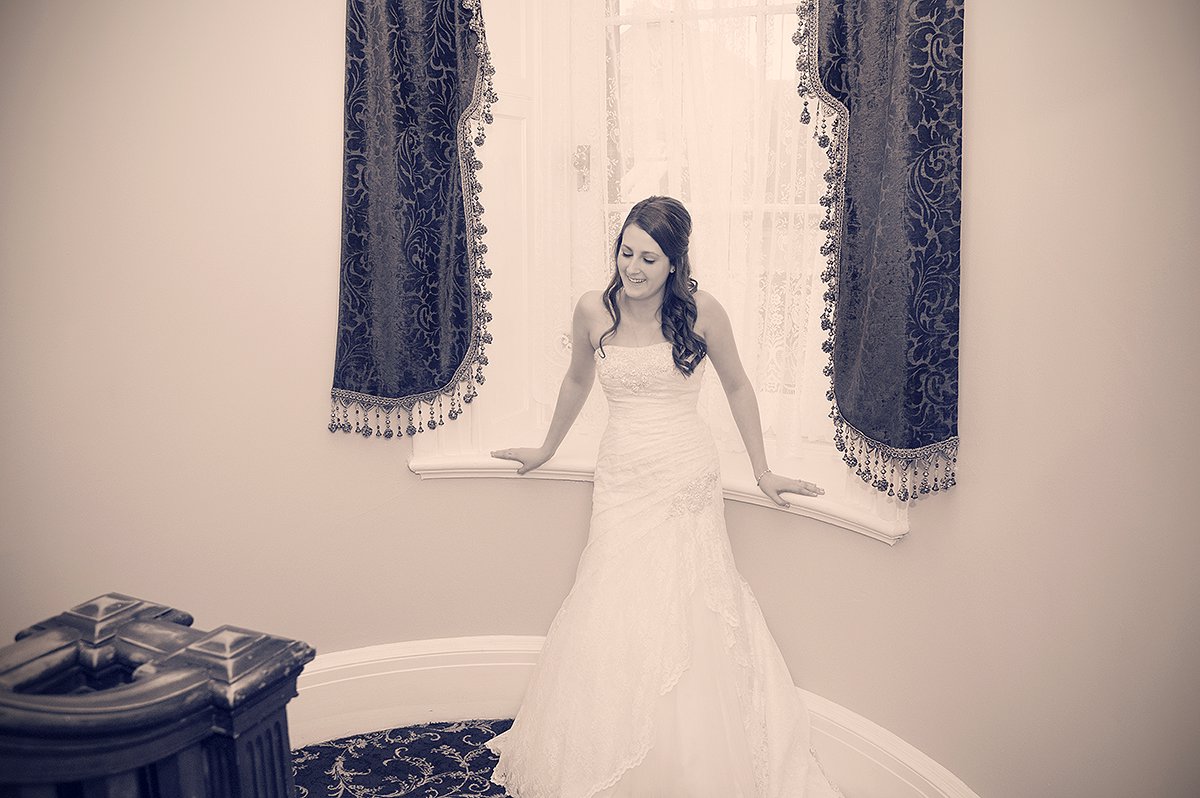 beautiful bride photo,  Schenectady Wedding Photographer, getting ready photo, bride and dress photo, wedding details, Wedding at The Stockade Inn