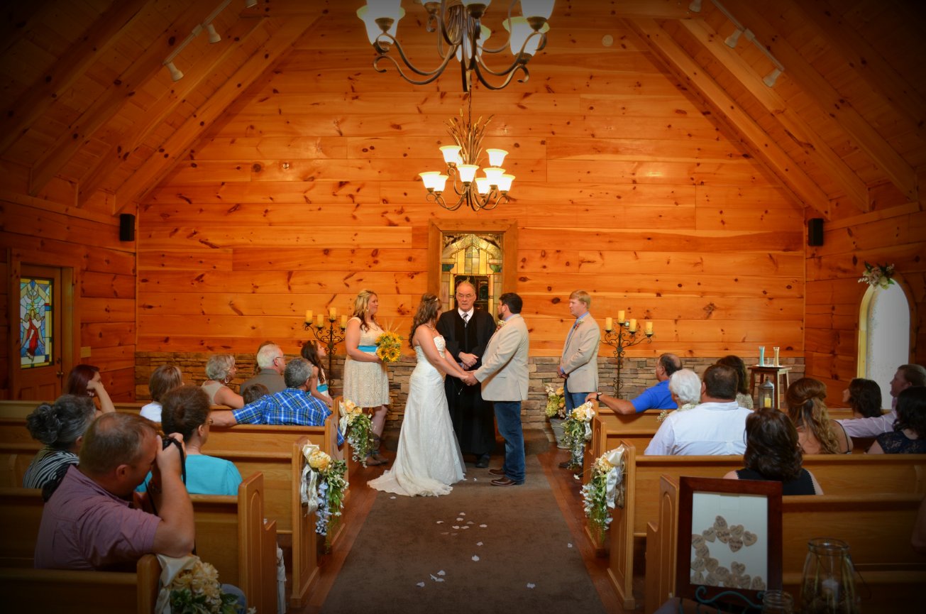 Gallery - Gatlinburg's Little Log Wedding Chapel