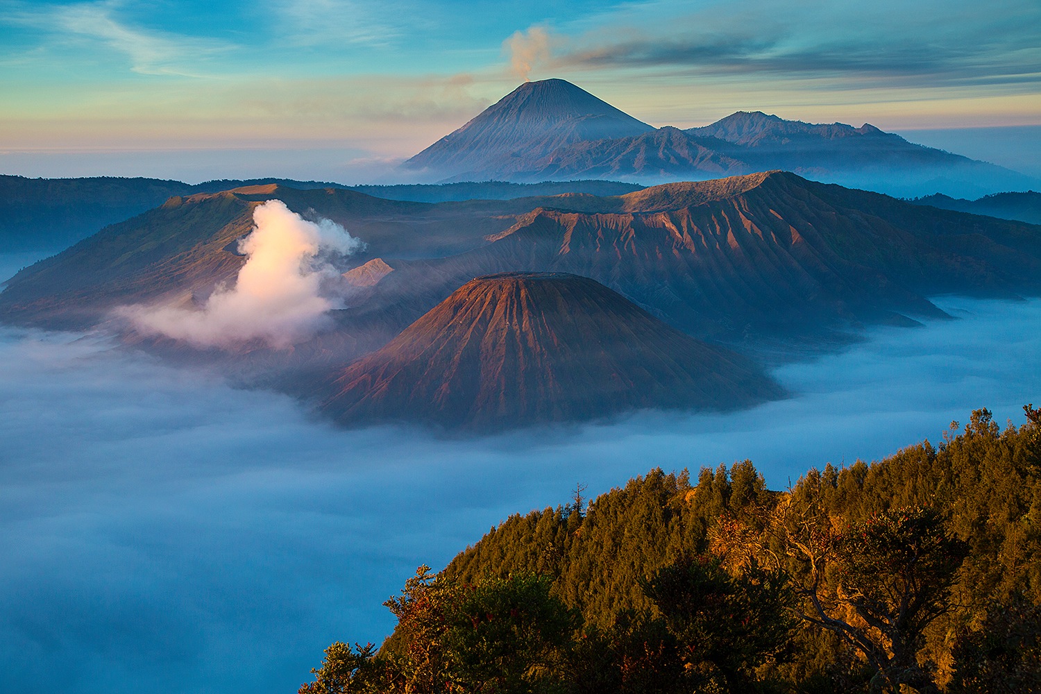 Indonesia - Jim Zuckerman photography & photo tours