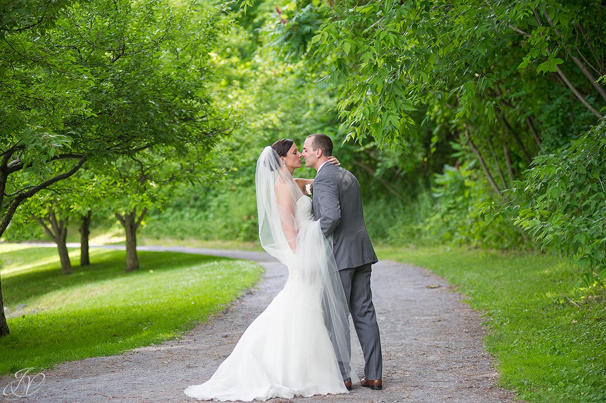 intimate bride and groom shots in congress park