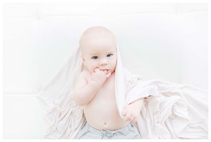 Natural Baby Photography Studio in Los Angeles - Newborn Photography ...