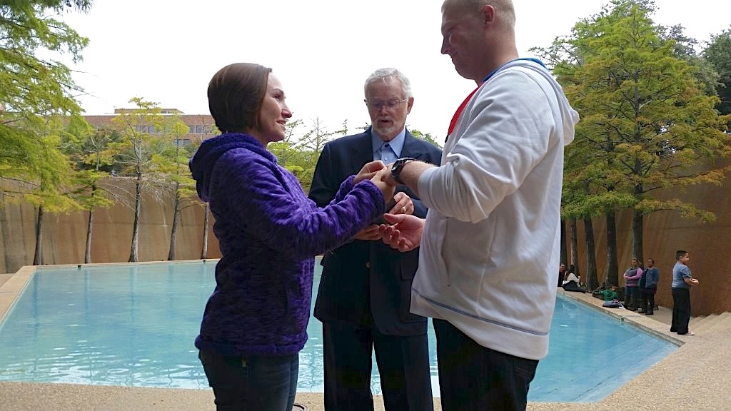 Wedding Officiant Water Gardens Fort Worth Rev Paul Wedding