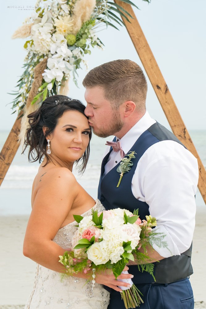 Myrtle Beach Elopement Ceremony with Danielle and Justin - Michele ...