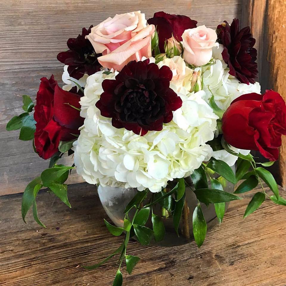 flower arrangements for delivery NOLA FLORA