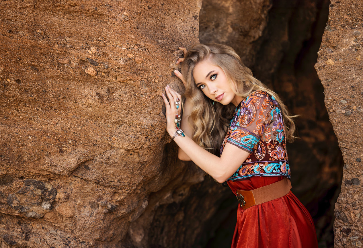 St. Louis & Wentzville High School Senior Photography with Sundberg Photography