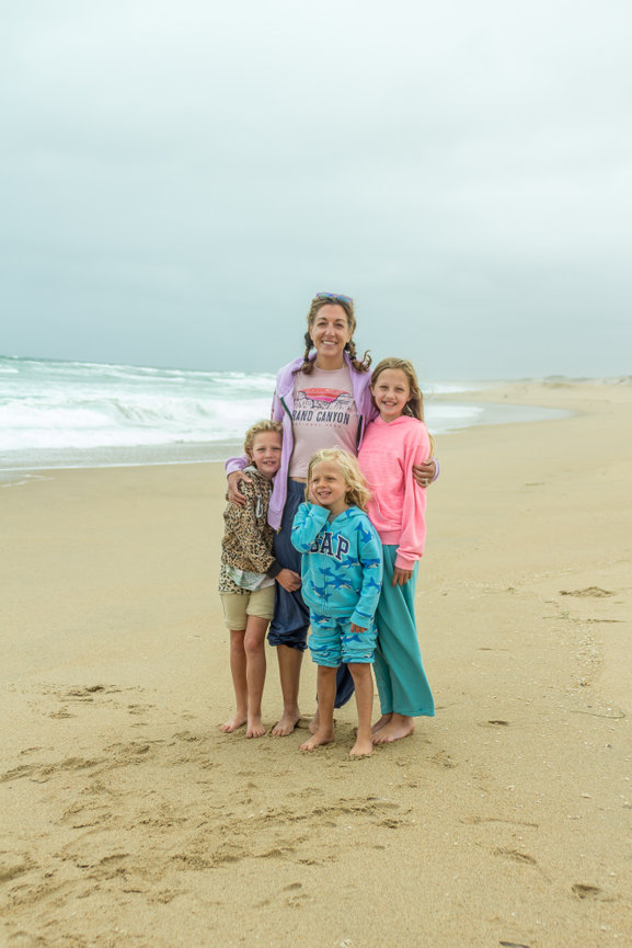 Mary Lee's Photography serves Willits, California with thoughtful portraits for families, seniors, and small businesses building a stronger digital presence.