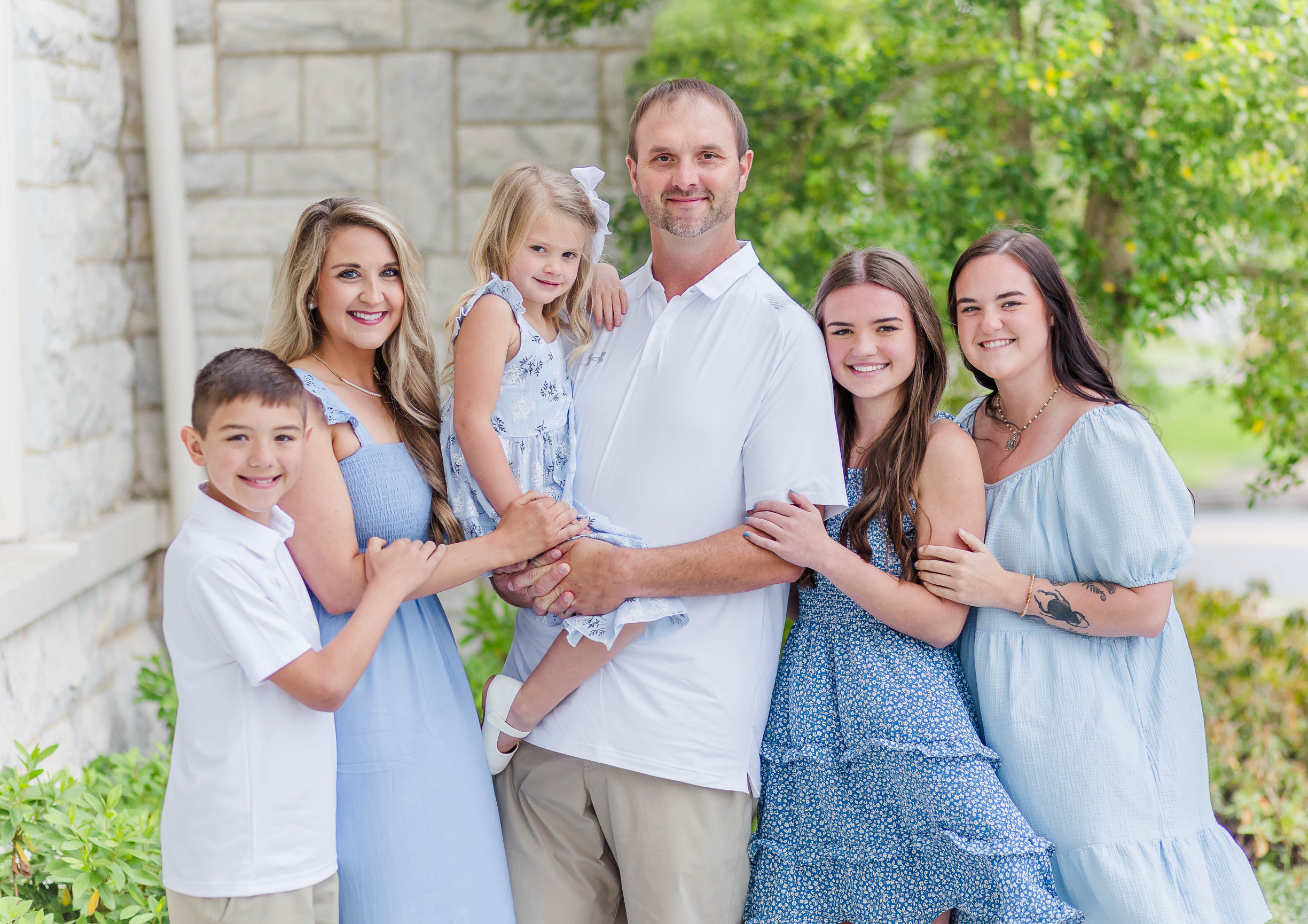 Spring Family Photoshoot in Alabama - China Marie Photography
