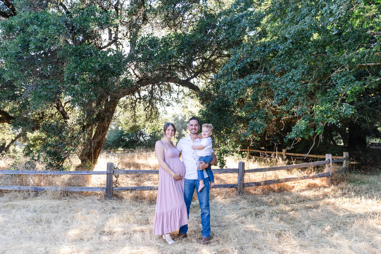 Maternity Portraits taken at Ragle Ranch Park Sebastopol,  Sonoma County Ca, taken by Sheila Johnson of Studio J Photography