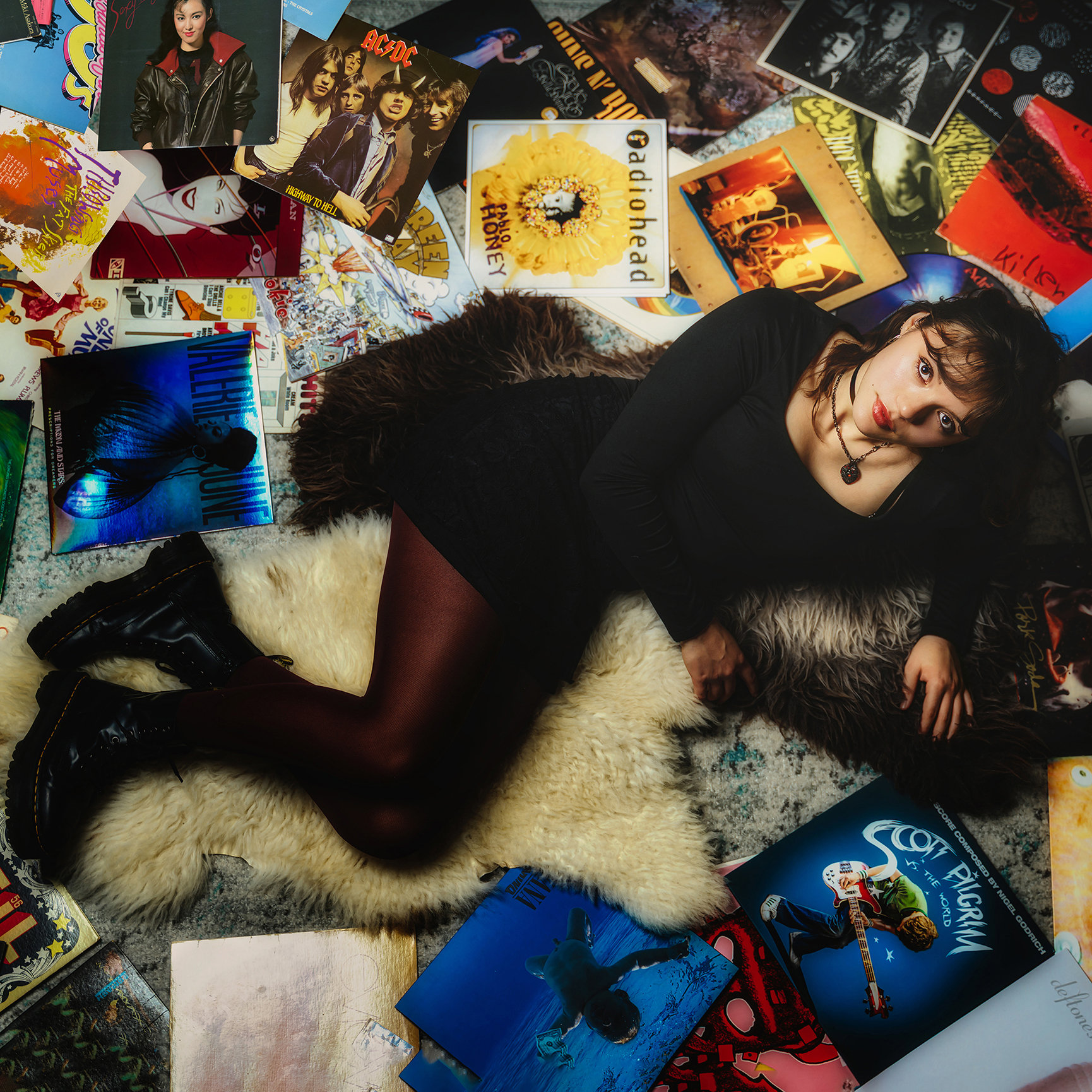 Location Variety Senior Portrait - Scenic Backdrop