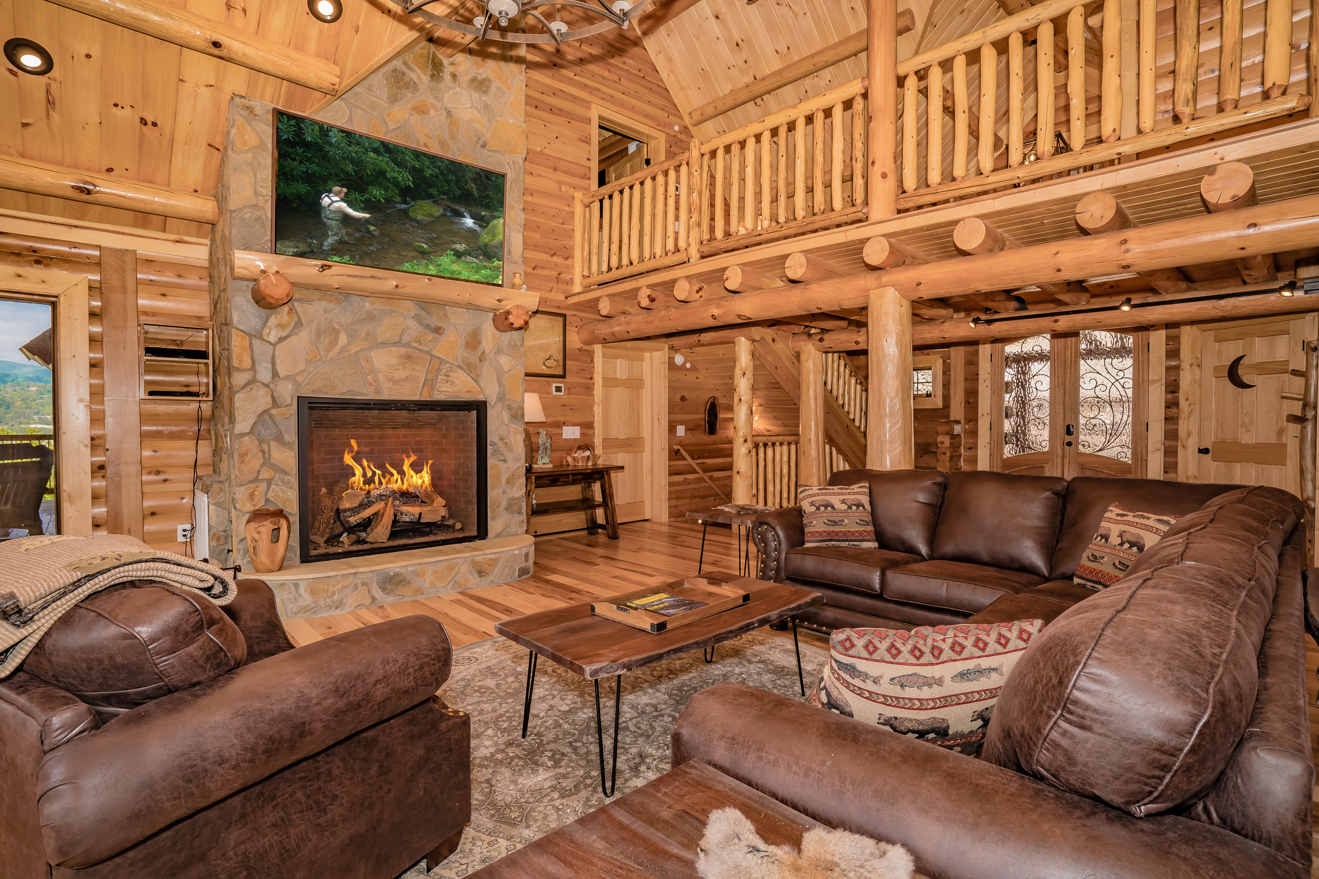 HOME Smoky Mountain Real Estate Photos