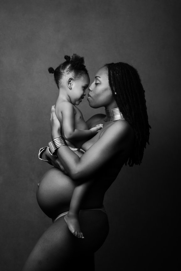 maternity photography orlando, maternity photographer in orlando, maternity portraits near me