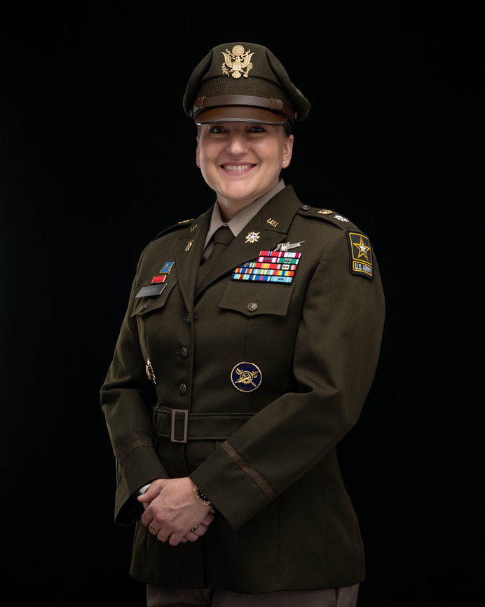 Military Portrait by Laura Hatcher Photography-Army Officer