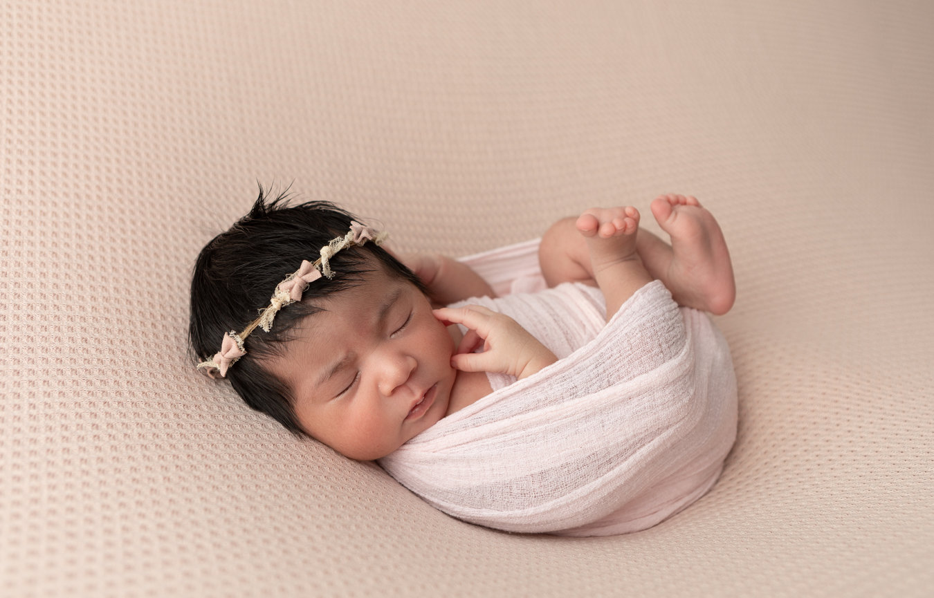 lake elsinore newborn photography,lake elsinore maternity photoshoot, lake elsinore photography, lake elsinore newborn photographer, lake elsinore newborn photography, lake elsinore baby photographer,