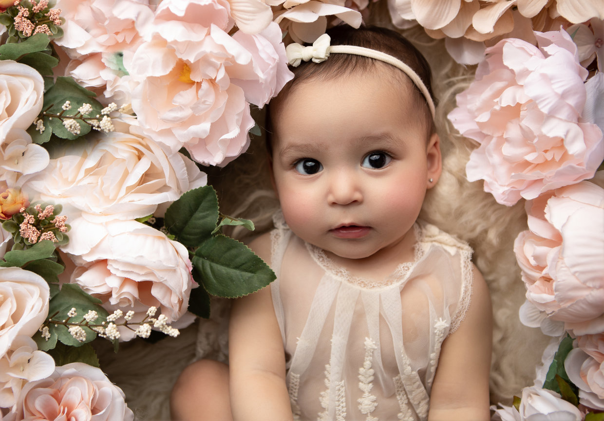 ontario ca newborn photographer,ontario ca newborn photography, ontario studio photographer, Ontario newborn photography, ontario maternity session, ontario baby photo session, ontario cake smash photographer,