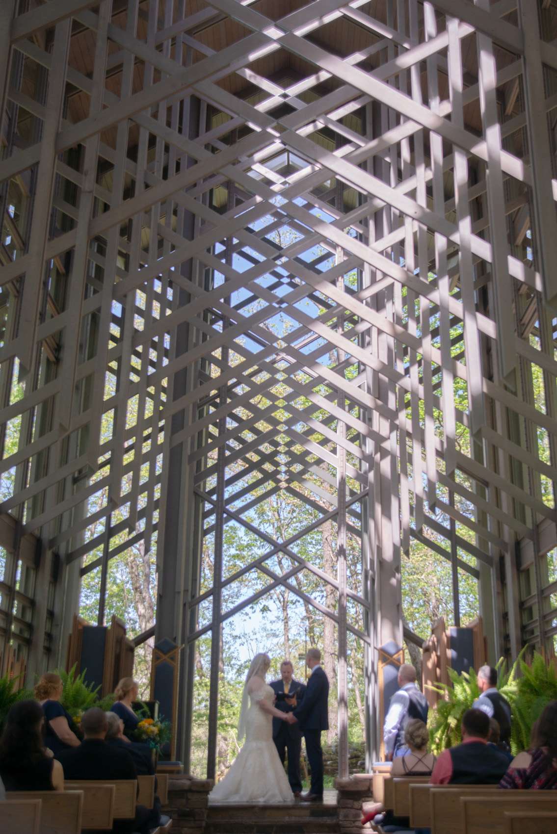 Couple saying their vows at Thorncrown Chapel