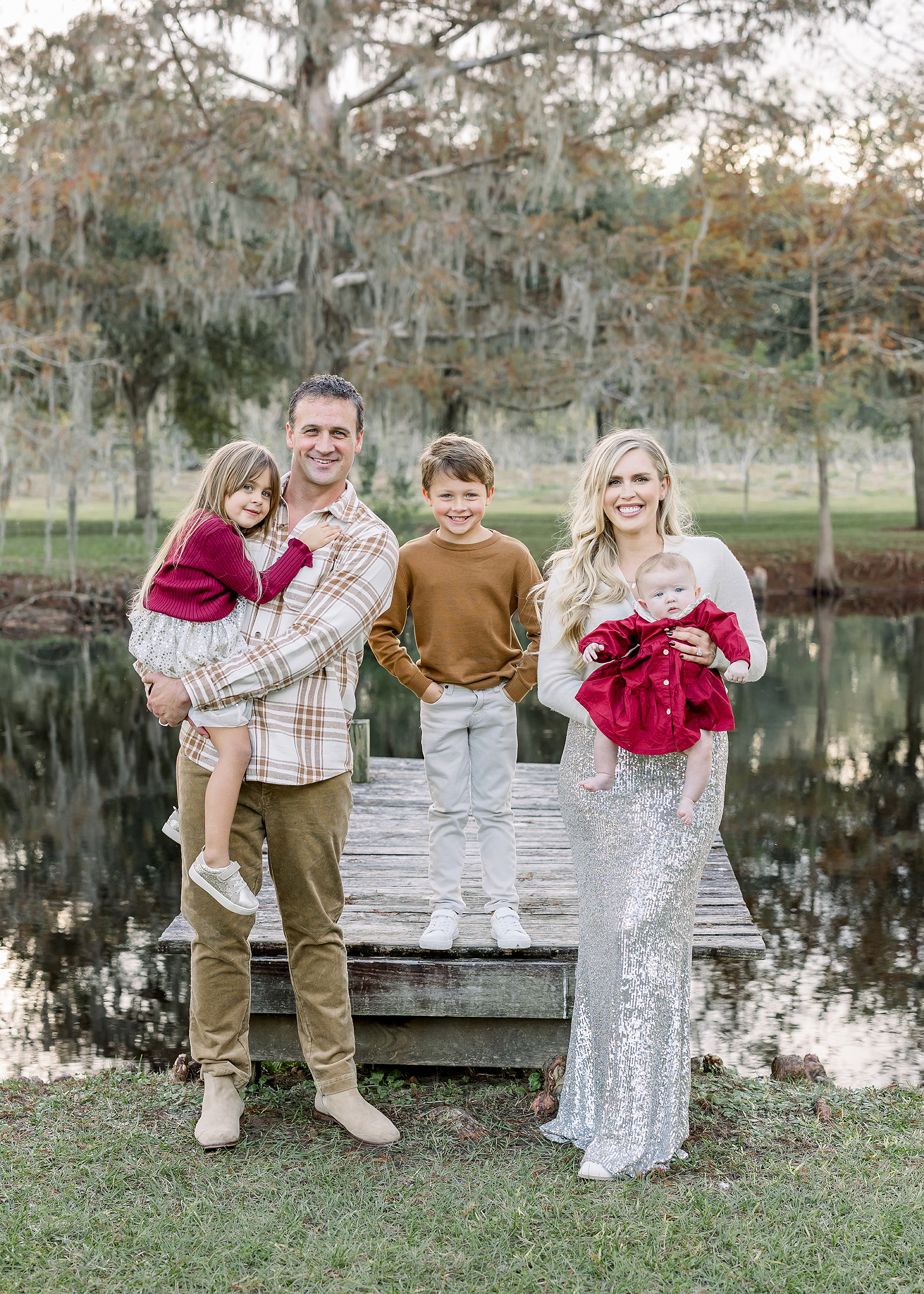 Fall family portrait of Ryan Lochte's family on the farm at Congaree and Penn.