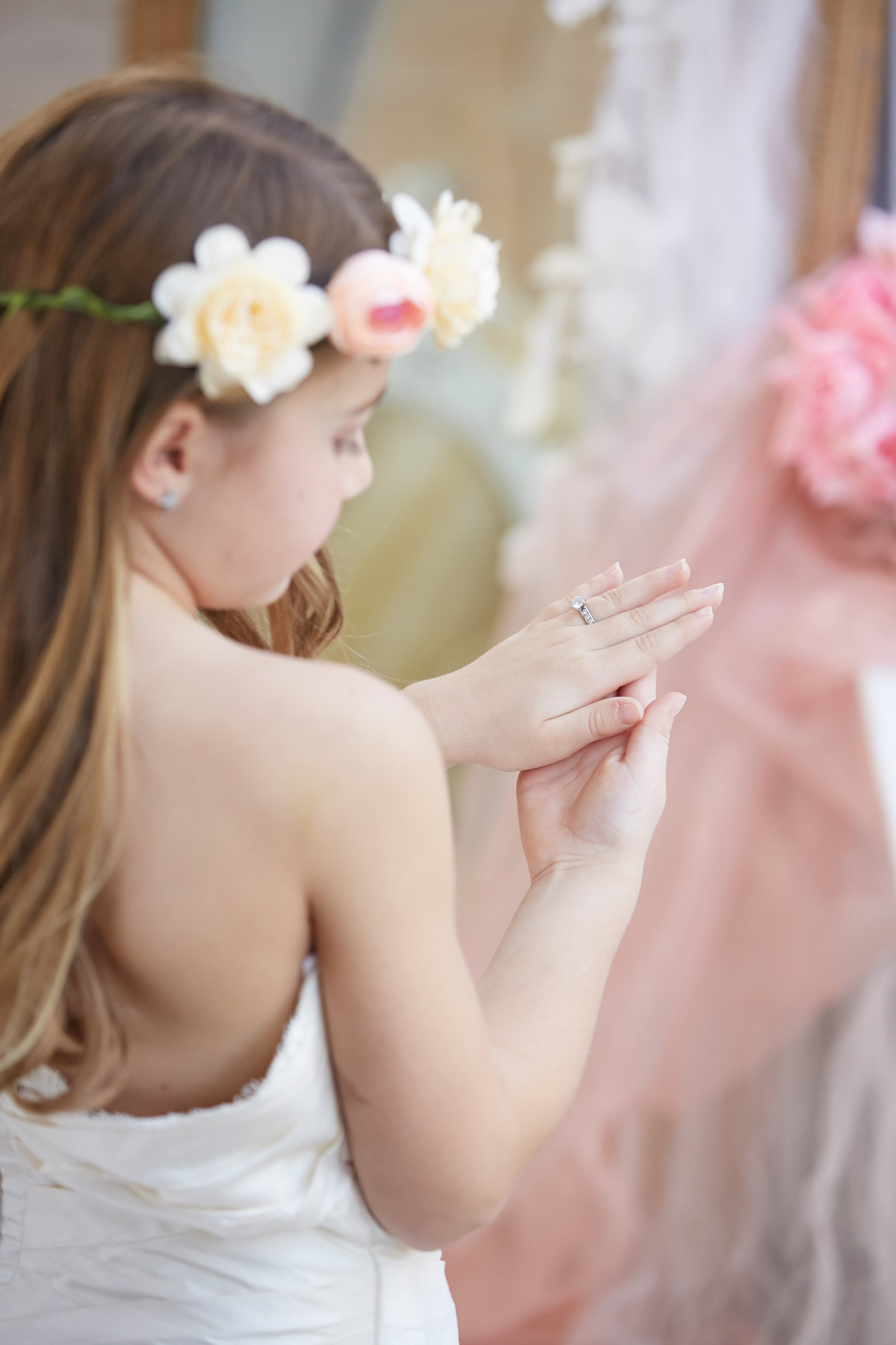 MOMS KEEPSAKE WEDDING DRESS - Peters Photography