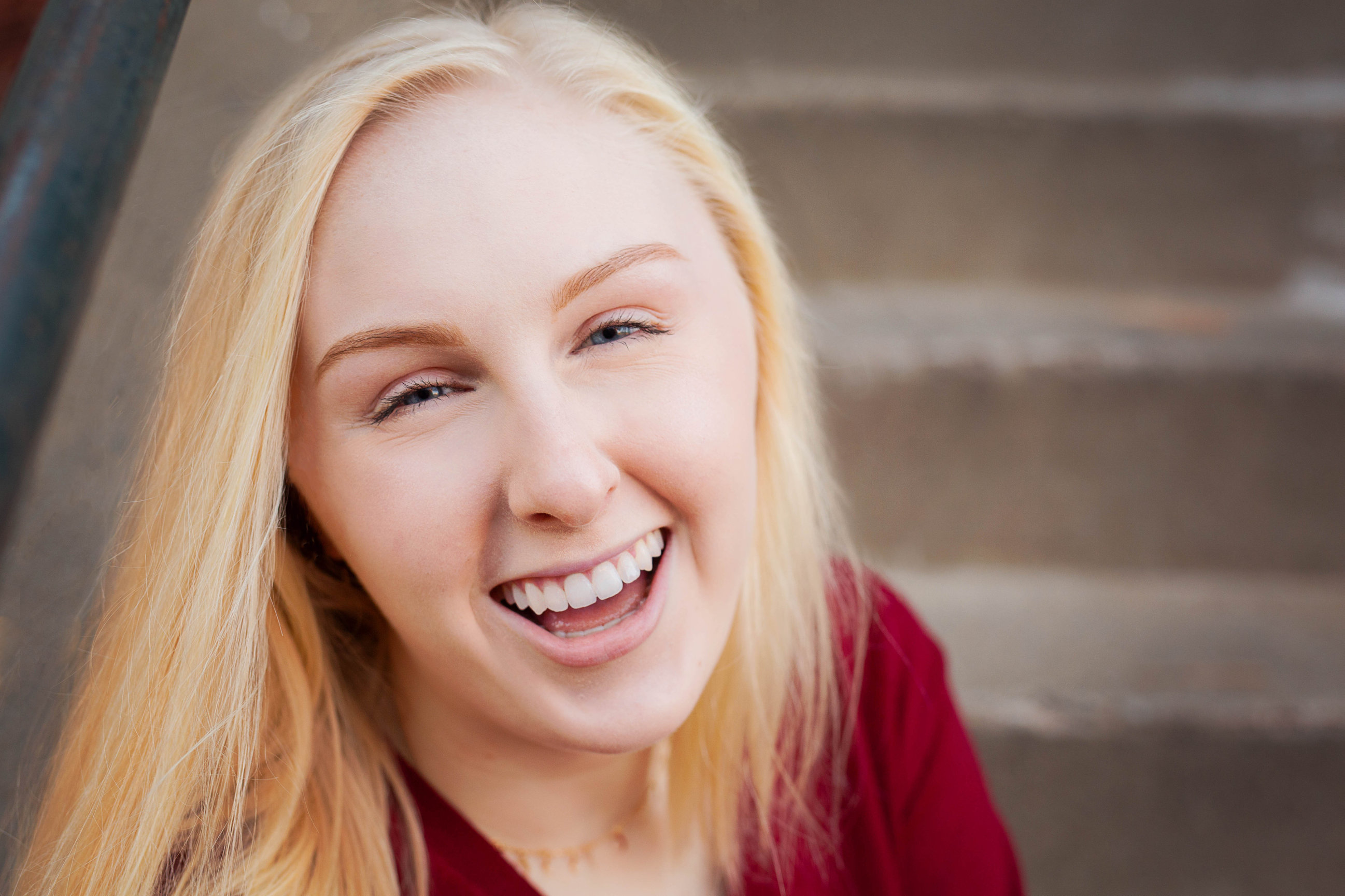 dealing-with-bad-weather-for-senior-photos-columbia-mo-senior