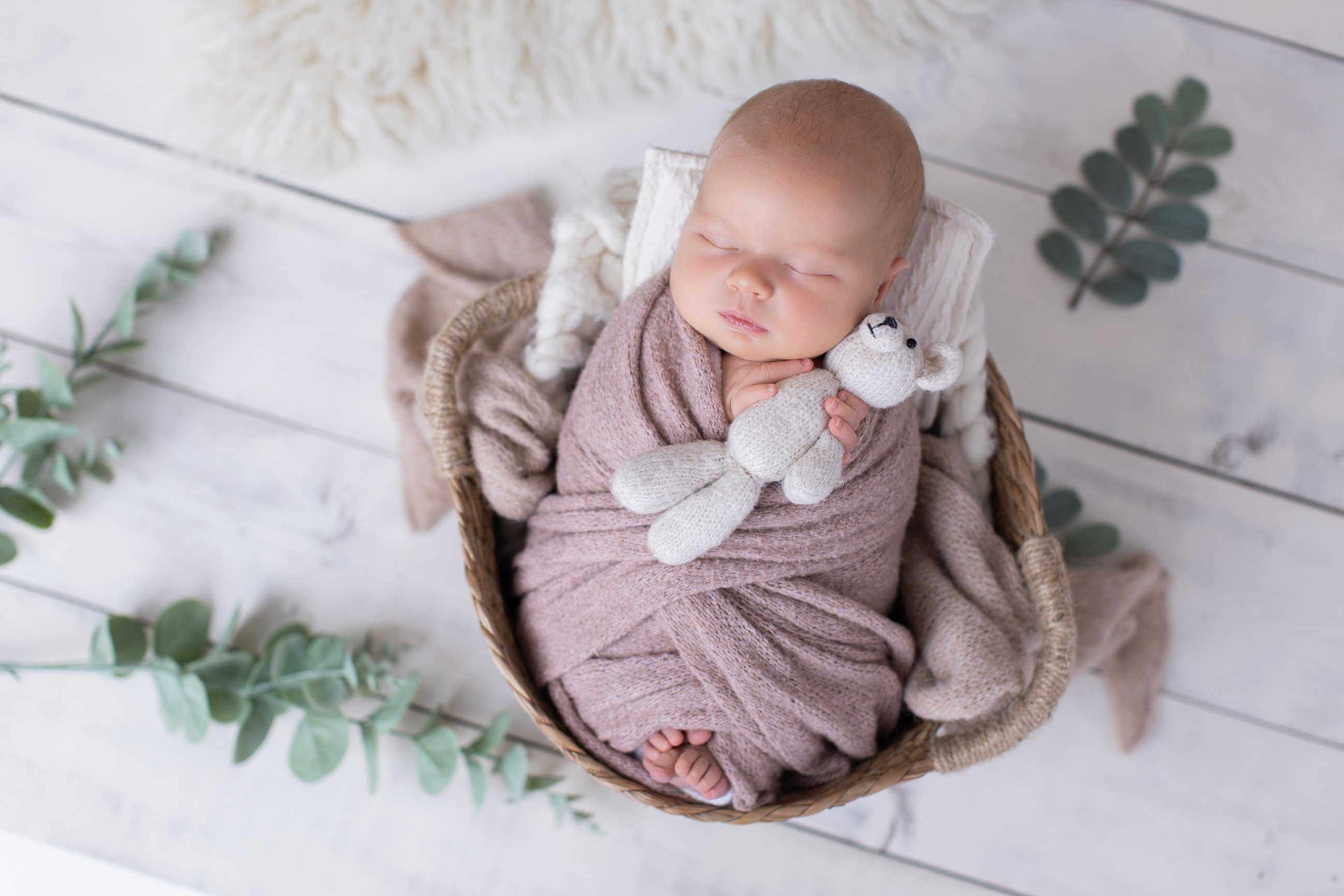 Calgary newborn photography white mauve and big brother love Newborn III session photo 12