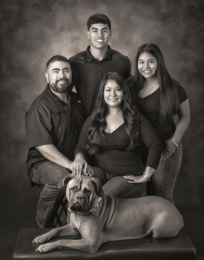 Best Family Photographers Brea thumbnail