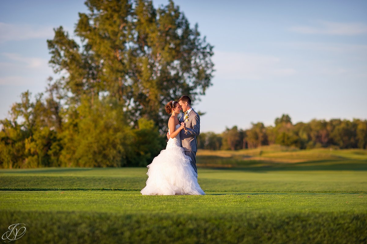 sunset bride and groom Arrowhead Golf Club