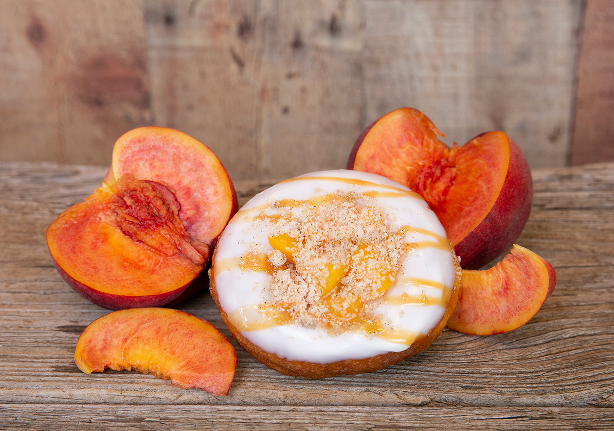 Duck Donuts Summer Peach Flavors Eichner Studios